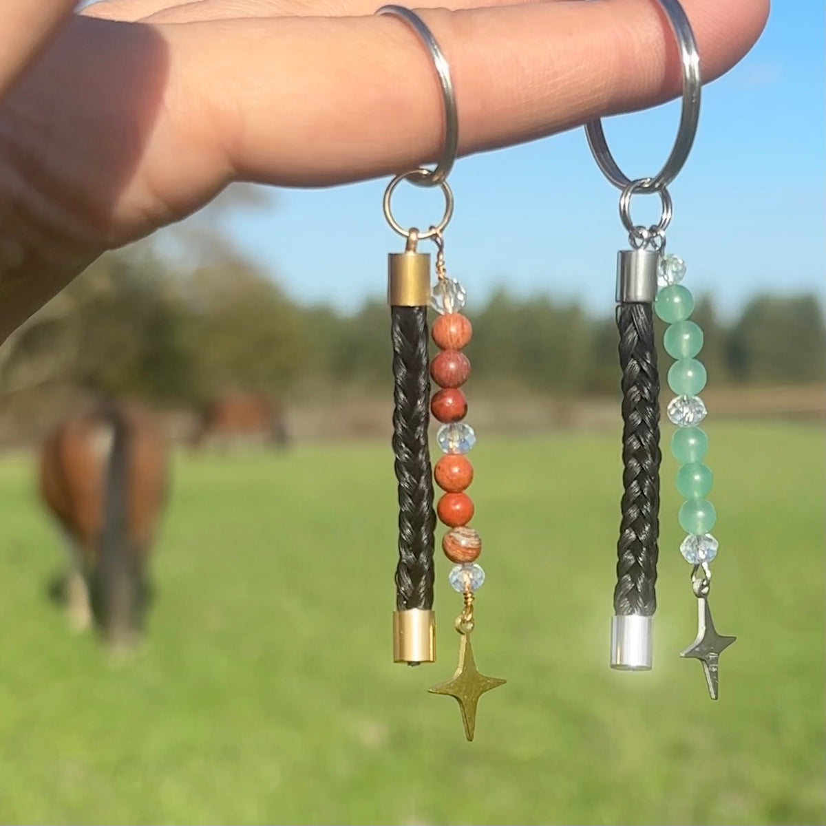 « Ostara » Porte-clés en crin de cheval